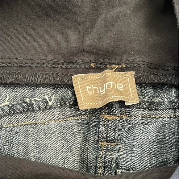 🌈 3/$40  Maternity Jean Skirt L - Picture 3 of 6